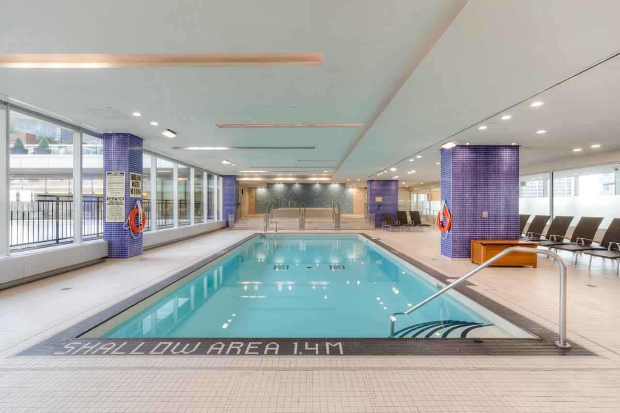 Newly Renovated Cozy Condo/Union Station Toronto Exterior foto